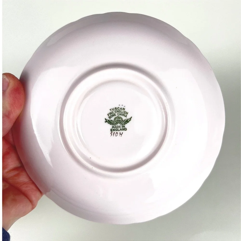 Tuscan Fine English Bone China Tea Cup‎ and Saucer Pink Floral Gold Trim, 510H